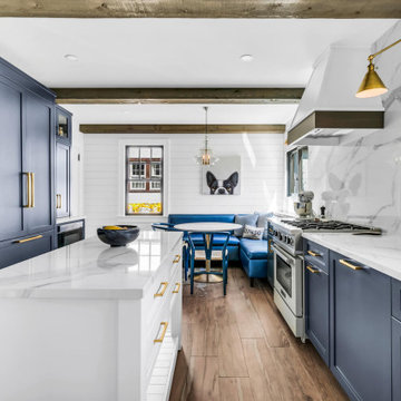 Stunning White&Navy Kitchen