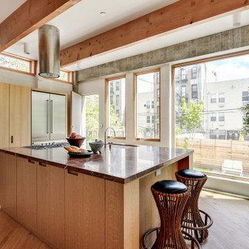 244 Putnam Ave