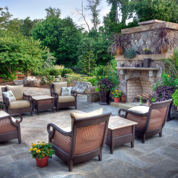 Outdoor Living within a Lush Garden