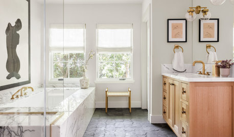 9 Bathroom Design Features Pros Always Recommend