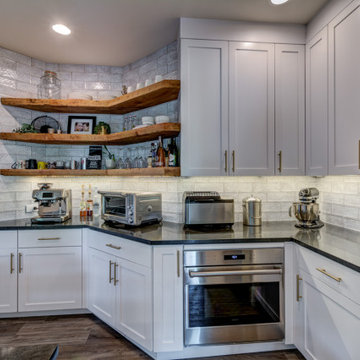Retractable Backsplash Maximizes Kitchen Space
