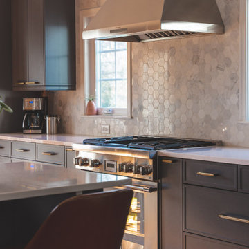 Dark Kitchen