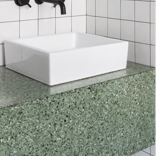 Grüne Bäder mit Terrazzo-Waschbecken/Waschtisch Ideen, Design & Bilder