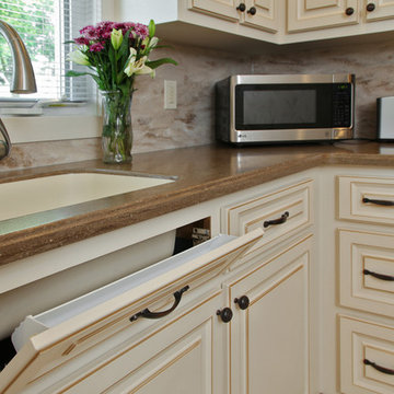 A Remodeling Trio of Antique White, Cocoa and Gray