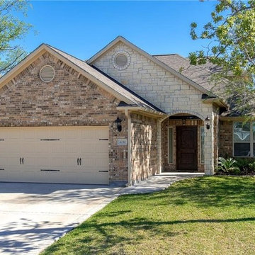 4230 Rock Bend Dr