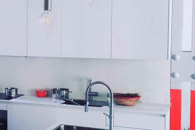 Kitchen - kitchen idea in Madrid