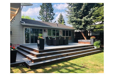 This is an example of a modern deck in Calgary.