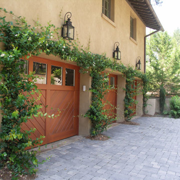 Fragrant Jasmine Trained Over Garage
