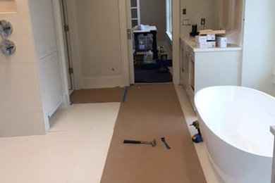 Inspiration for a contemporary bathroom remodel in Grand Rapids