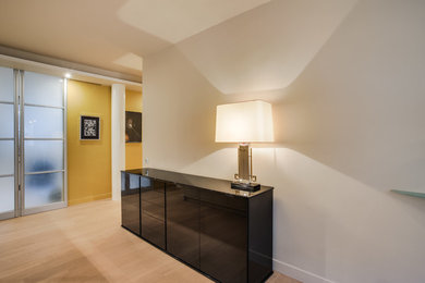 Réalisation d'un couloir design.