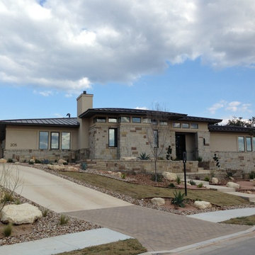Horizontal Modern House