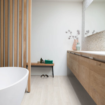 Modern bathroom