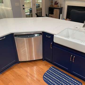 Transitional Kitchen Remodel Done in a Navy Blue Shaker Style Door