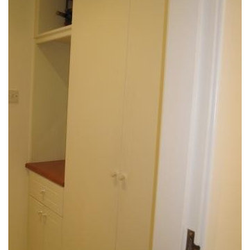 Cloak room