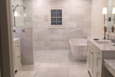 Transitional bathroom photo in Other