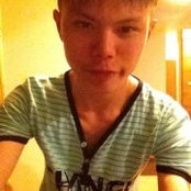 Khoo Ji Hous foto
