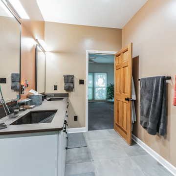 Sleek Geometric Hillsborough Bathroom