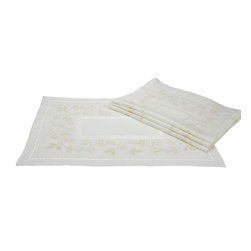 Xia Home Fashions - Flora embroidered Placemat 14"x20In, Set of 4 - Placemats