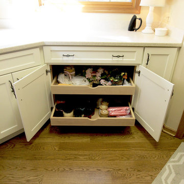Cream Laundry Room with Corian Countertop ~ Medina, OH