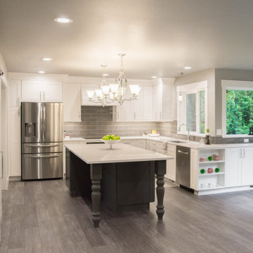 Kitchen + Main Floor Remodel / Puyallup, WA