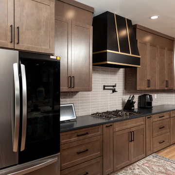 MAPLE LATTE KITCHEN REMODEL