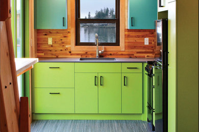 Example of a kitchen design in Seattle