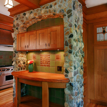Arts and Crafts Kitchen