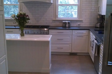 Design ideas for a country kitchen in Orlando.