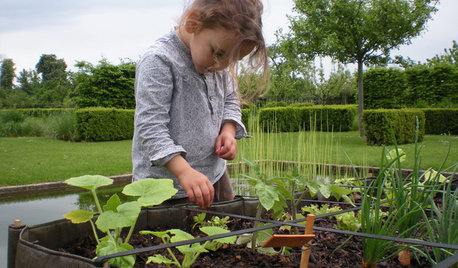 Spark Wonder in the Garden With These Family-Friendly Ideas