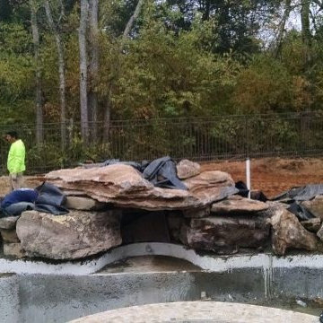 Finding the Perfect Grotto Stone (Nashville/TN):