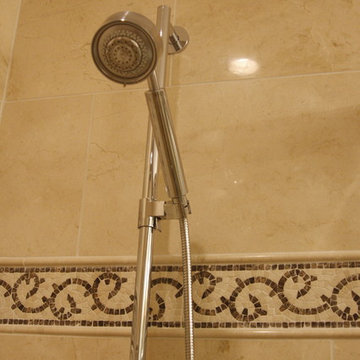 Natural and Tailored Bathroom