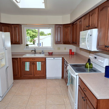 New Holiday Park Updated Brick Ranch Home Staging Photos