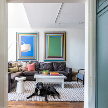 Contemporary Family - Family Room