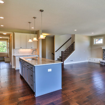 Norwood Custom II - Spirit of Branjeten Farms | Lakeville, MN