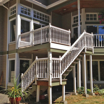 Deck Railing in Bellevue, WA