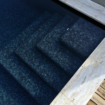 Piscina privada "Black Edition" Vázquez i Benages