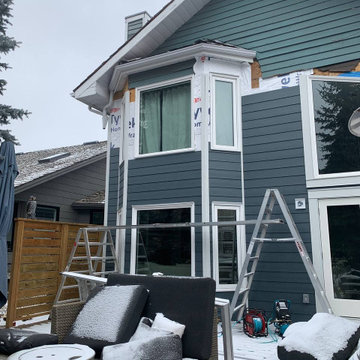Siding Installation - James Hardie Lap Siding in Evening Blue