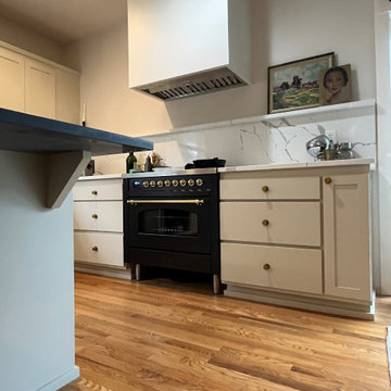 Snohomish | Kitchen Remodel & Custom Pantry Build