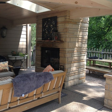 Upper St Clair Outdoor living space