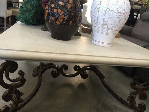 Kreiss Magellan Coffee Table
