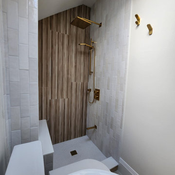 Heyworth Crescent Bathroom Reno
