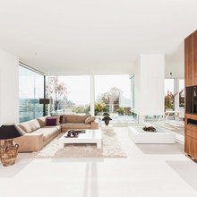 Houzz Tour: A Glass Penthouse With a Mountain View