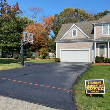 Oxford Cracks Filled And Driveway Sealcoated