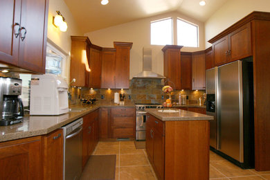 Inspiration for a timeless kitchen remodel in Sacramento