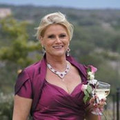 Debbie Bauer's photo