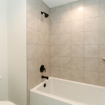 Modern Farmhouse Modified Hampton | Oak Bluff Estates Lemont, IL
