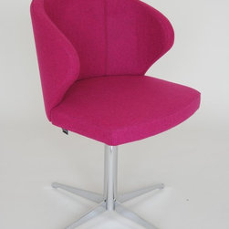 Doris P Armchair with Base No. 2 - Dining Chairs