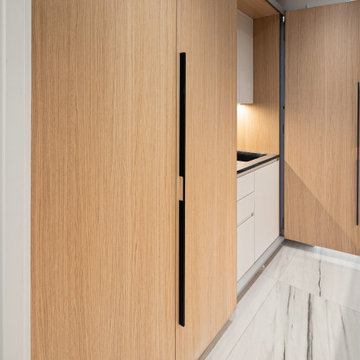 Contemporary white kitchen in Williamsburg