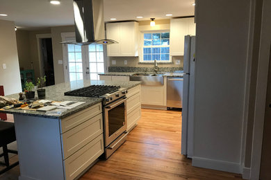 Inspiration for a kitchen remodel in Seattle