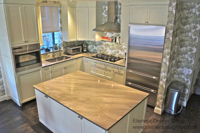 Inspiration for a timeless kitchen remodel in New York